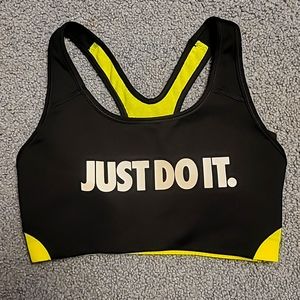 Womens Nike dri fit sports bra